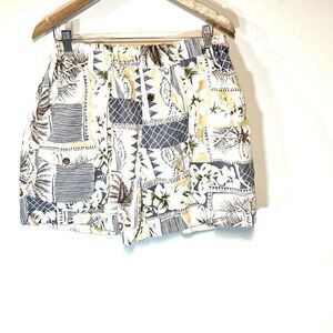 Tommy Bahama Hawaiian Beach Shorts with lining Ladies L